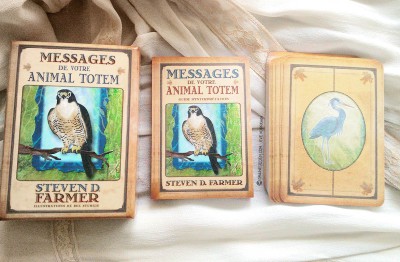 Messages de votre animal totem - Graine d'Eden review et présentation de cartes oracle divinatoire, de tarot divinatoire.