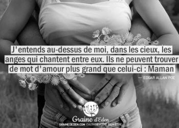 J'entends au-dessus de moi, dans les cieux, les anges qui chantent entre eux. Ils ne peuvent trouver de mot d'amour plus grand que celui-ci : Maman