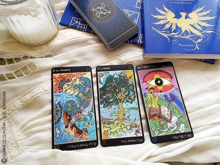 Review Le Jeu du Phénix, Tarot philosophique de Vincent Cespedes. Graine d'Eden, cartes, oracles et tarot, développement personnel