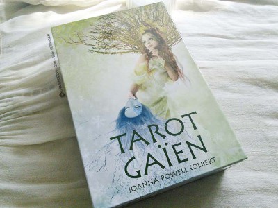 Le Tarot Gaien - Le Tarot Gaïen - Graine d'Eden, review, présentation de jeux de tarots, oracles.
