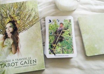 Le Tarot Gaien - Le Tarot Gaïen - Graine d'Eden, review, présentation de jeux de tarots, oracles.