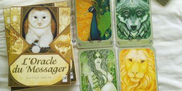 Oracle du Messager de Ravynne Phelan- Graine d'Eden la bibliothèque des cartes Oracle divinatoires, revue, review, présentation de Tarot et Oracle Divinatoires