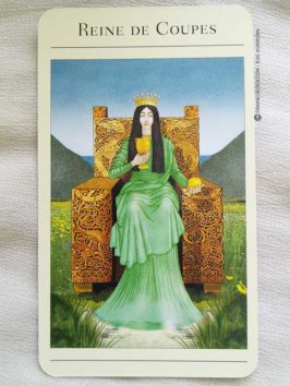 Tarot Mythique de Juliet Sharman-Burke et Liz Greene - Graine d'Eden la bibliothèque des Tarots, revue, review, présentation de Tarot et Oracle Divinatoires