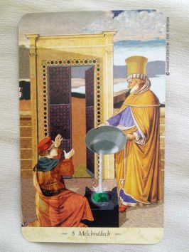 Le Tarot du Graal de John Matthews et Giovanni Caselli - Graine d'Eden la bibliothèque des Tarots, revue, review, présentation de Tarot et Oracle Divinatoires