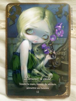 Oracle des Vampires de Lucy Cavendish - Graine d'Eden, review et présentation de tarots et oracles divinatoires.