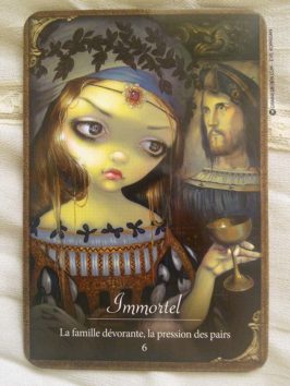 Oracle des Vampires de Lucy Cavendish - Graine d'Eden, review et présentation de tarots et oracles divinatoires.