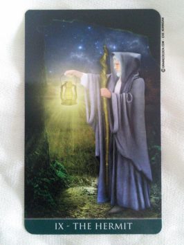 Thelema Tarot deck de Renata Lechner - Présentation et review de Tarot divinatoire - Graine d'Eden