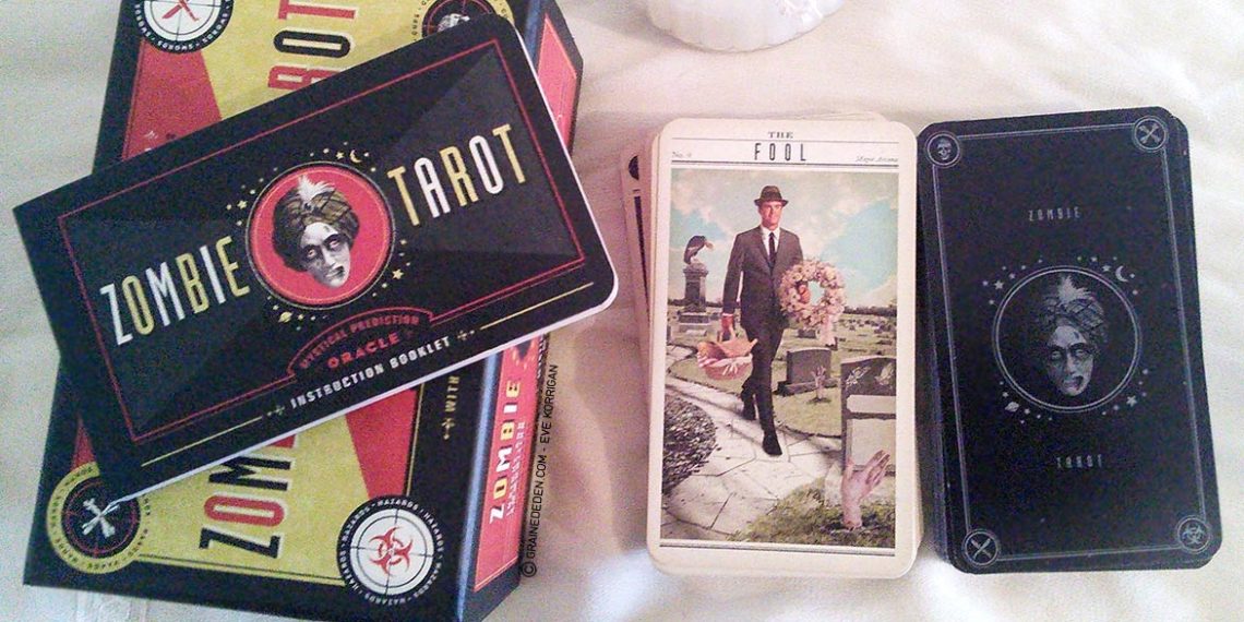 Zombie Tarot - Graine d'Eden review et présentation de tarot divinatoires - La bibliothèque des Tarots divinatoire