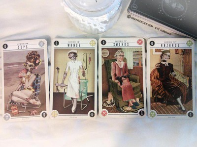 Zombie Tarot - Graine d'Eden review et présentation de tarot divinatoires - La bibliothèque des Tarots divinatoire