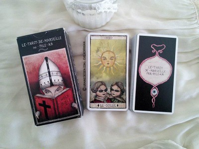 Le Tarot de Marseille par Pole-Ka - Présentation et review de Tarot divinatoire - Graine d'Eden