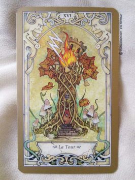 Le Tarot Ésotérique du Monde des Fées de Linda Ravenscroft - Review et présentation de Tarots divinatoires - Graine d'Eden - Développement personnel, spiritualité, guidance, oracles et tarots divinatoires