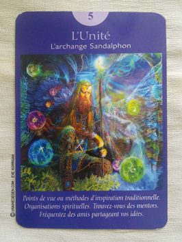 Le Tarot des Anges et Le Grand livre du Tarot des Anges de Doreen Virtue et Radleigh Valentine - Graine d'Eden Développement personnel, spiritualité, guidance, oracles et tarots divinatoires - La bibliothèque des Tarots