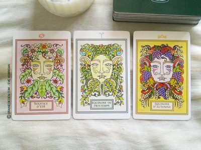 Le Tarot Runique de Caroline Smith et John Astrop - Graine d'Eden Tarots et Oracles divinatoires - Présentation et reviews