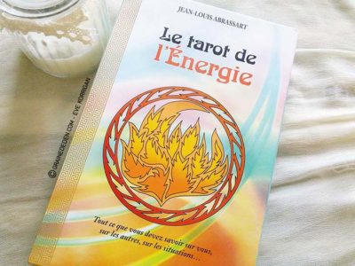 Le Tarot de l'Energie de Jean-Louis Abrassart - Graine d'Eden Développement personnel, spiritualité, tarots et oracles divinatoires, Bibliothèques des Tarots, avis, présentation, review