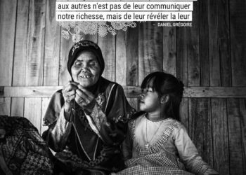 Le plus grand bien que nous puissions faire aux autres n'est pas de leur communiquer notre richesse, mais de leur révéler la leur. - DANIEL GREGOIRE - Graine d'Eden Citation