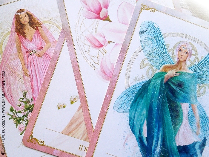 Oracles De La Féminité Set – Orakelkarten Für Weibliche Energie & Mondzyklen, Zur Selbstreflexion & Intuition