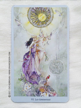 Le Tarot des Mondes Oniriques de Stephanie Pui-Mun Law et Barbara Moore - Graine d'Eden Développement personnel, spiritualité, tarots et oracles divinatoires, Bibliothèques des Oracles, avis, présentation, review , revue