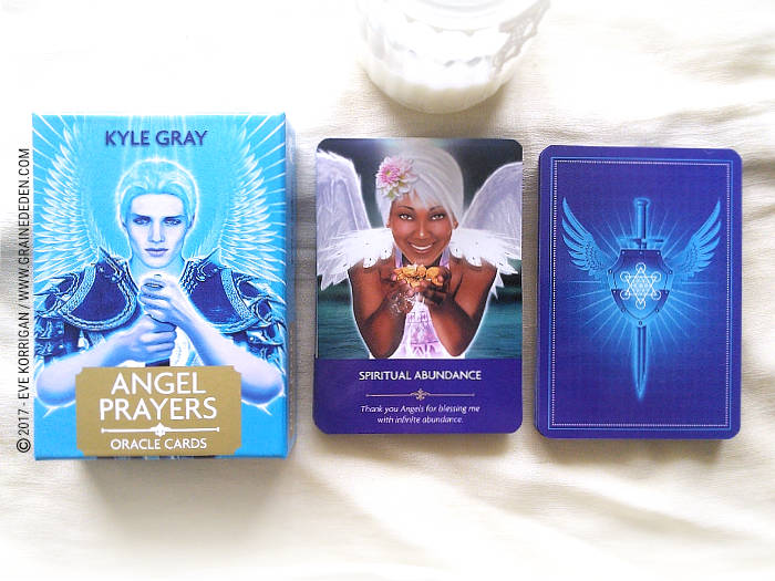 Angel Prayers Oracle Cards de Kyle Gray - Graine d'Eden Développement personnel, spiritualité, tarots et oracles divinatoires, Bibliothèques des Oracles, avis, présentation, review , revue