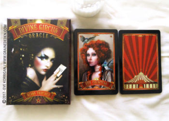 Divine Circus Oracle Cards de Alana Fairchild - Graine d'Eden Développement personnel, spiritualité, tarots et oracles divinatoires, Bibliothèques des Oracles, avis, présentation, review , revue