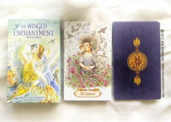 The Winged Enchantment Oracle Deck de Lisa Hunt et Lesley Morrison - Graine d'Eden Développement personnel, spiritualité, tarots et oracles divinatoires, Bibliothèques des Oracles, avis, présentation, review , revue