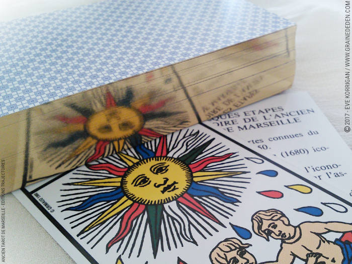 Coffret Luxe Or Ancien Tarot de Marseille Grimaud - Avis et Review