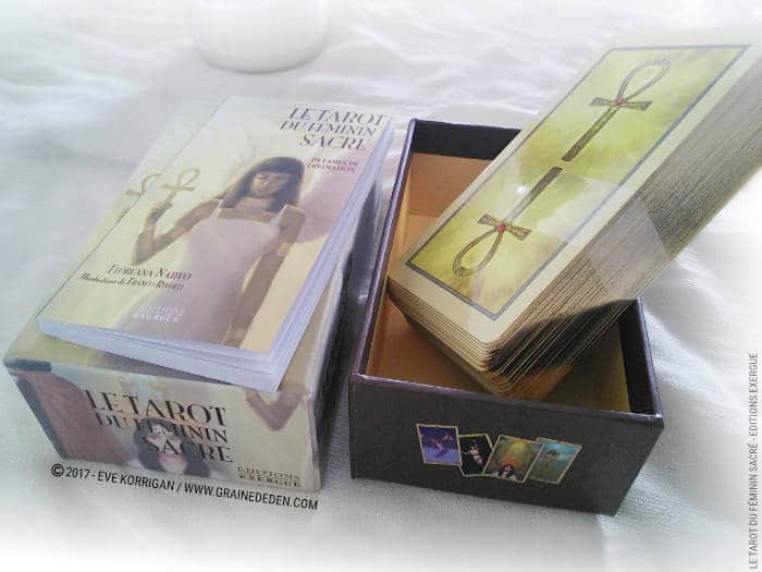 Le Tarot du Féminin Sacré de Floreana Nativo - Graine d'Eden Développement personnel, spiritualité, tarots et oracles divinatoires, Bibliothèques des Tarots, avis, présentation, review , revue