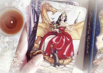 11 juillet 2018 - Votre guidance du jour avec Everyday Witch Tarot - Graine d'Eden Développement personnel, spiritualité, tarots et oracles divinatoires, Bibliothèques des Oracles, avis, présentation, review tarot oracle , revue tarot oracle