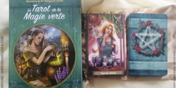 Review Le Tarot de la Magie Verte de Ann Moura et Kiri Ostergaard Leonard - Graine d'Eden Développement personnel, spiritualité, tarots et oracles divinatoires, Bibliothèques des Oracles, avis, présentation, review tarot oracle , revue tarot oracle