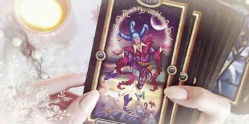 12 Septembre 2018 - Votre guidance du jour avec Le Tarot Doré Royale (The Gilded Tarot Royale) de Ciro Marchetti - Graine d'Eden Développement personnel, spiritualité, tarots et oracles divinatoires, Bibliothèques des Oracles, avis, présentation, review tarot oracle , revue tarot oracle