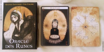 Oracle des Runes de Gulliver L'Aventurière et Lyra Ceoltoir Review - Graine d'Eden Développement personnel, spiritualité, tarots et oracles divinatoires, Bibliothèques des Oracles, avis, présentation, review tarot oracle , revue tarot oracle