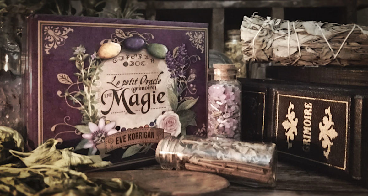 Rituels avec Le Petit Oracle Grimoire de Magie - Perfectionner sa pratique magique - Magie - Lois - Préparation - Purification - Consécration - Objectifs des cartes etc..