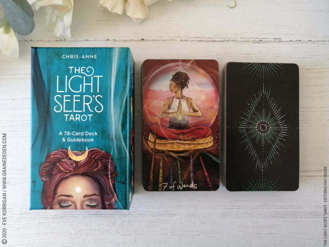 The Light Seer's Tarot de Chris-Anne