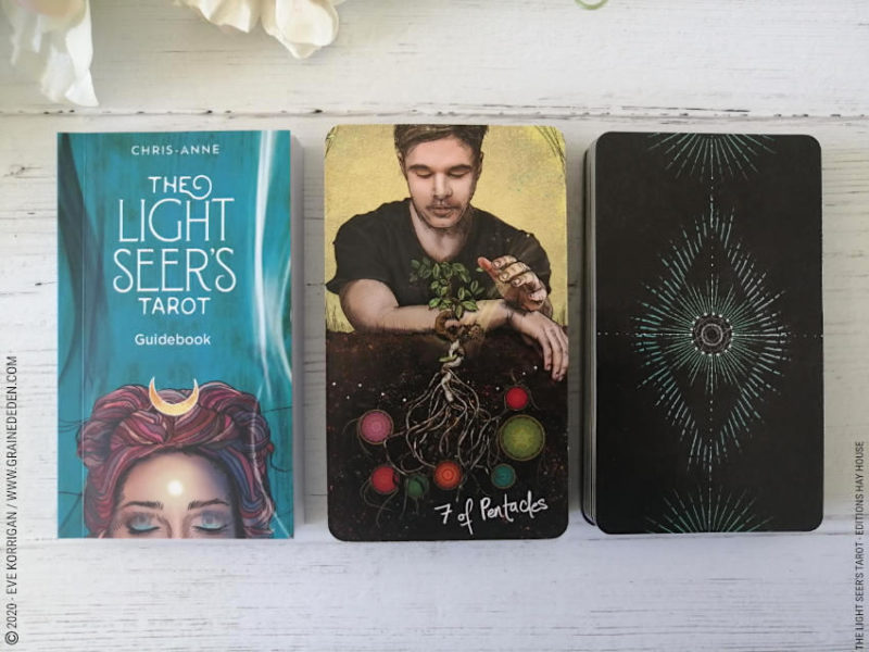 The Light Seer's Tarot de Chris Anne